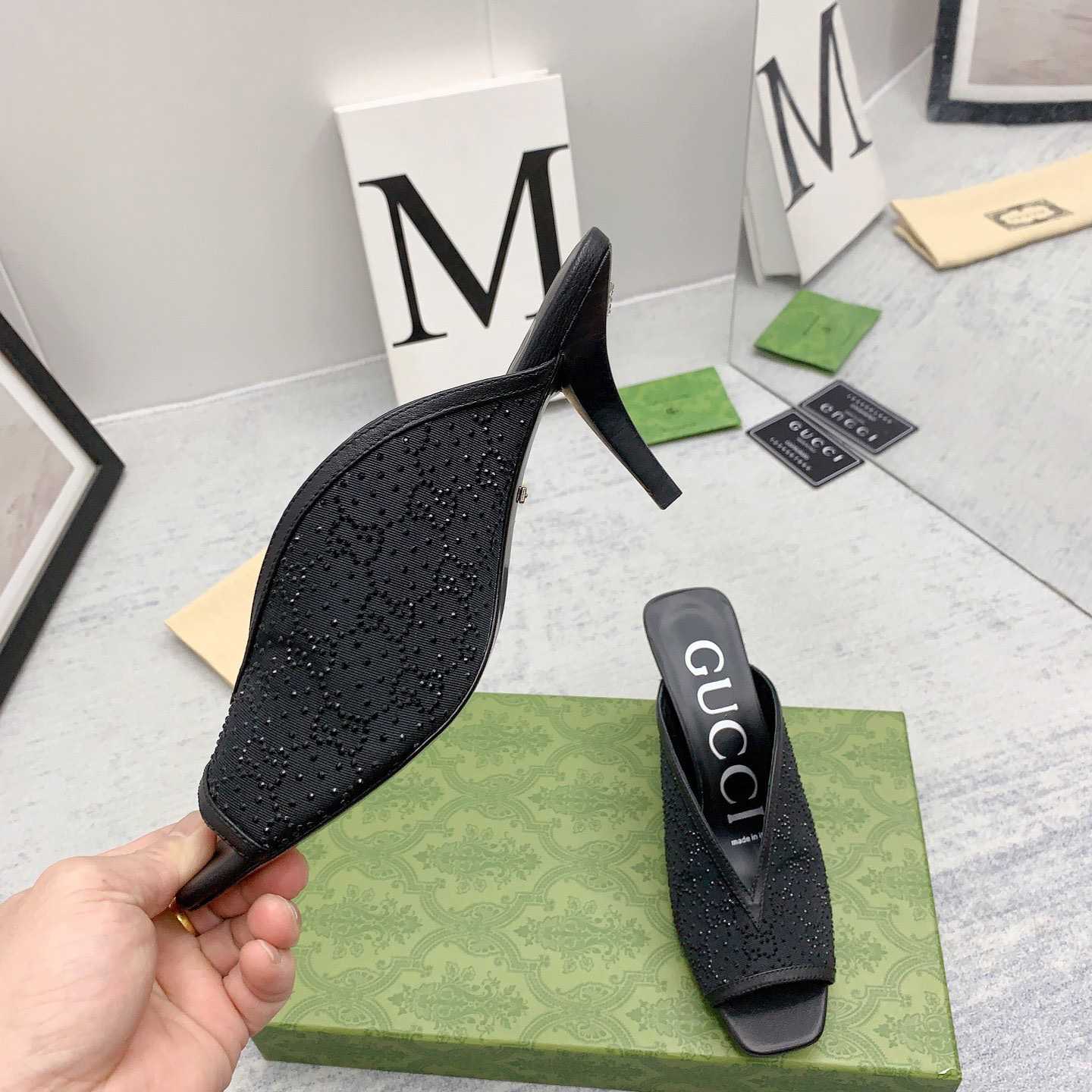 Gucci Women's GG Slide Sandal - FashionPlug
