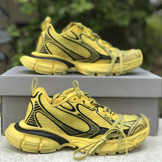 Balenciaga 3XL Trainers In Yellow - FashionPlug