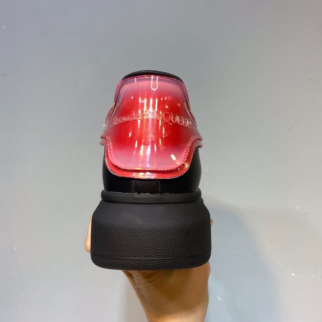 Alexander Mqueen Oversized Sneaker In Black - FashionPlug