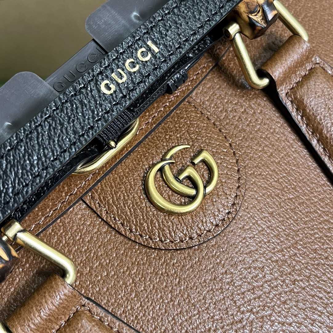 Gucci Diana Small Shoulder Bag(27*15.5*11cm) - FashionPlug