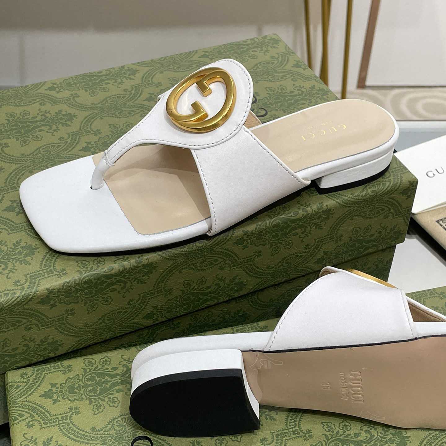 Gucci Women's Gucci Blondie Thong Sandal - FashionPlug