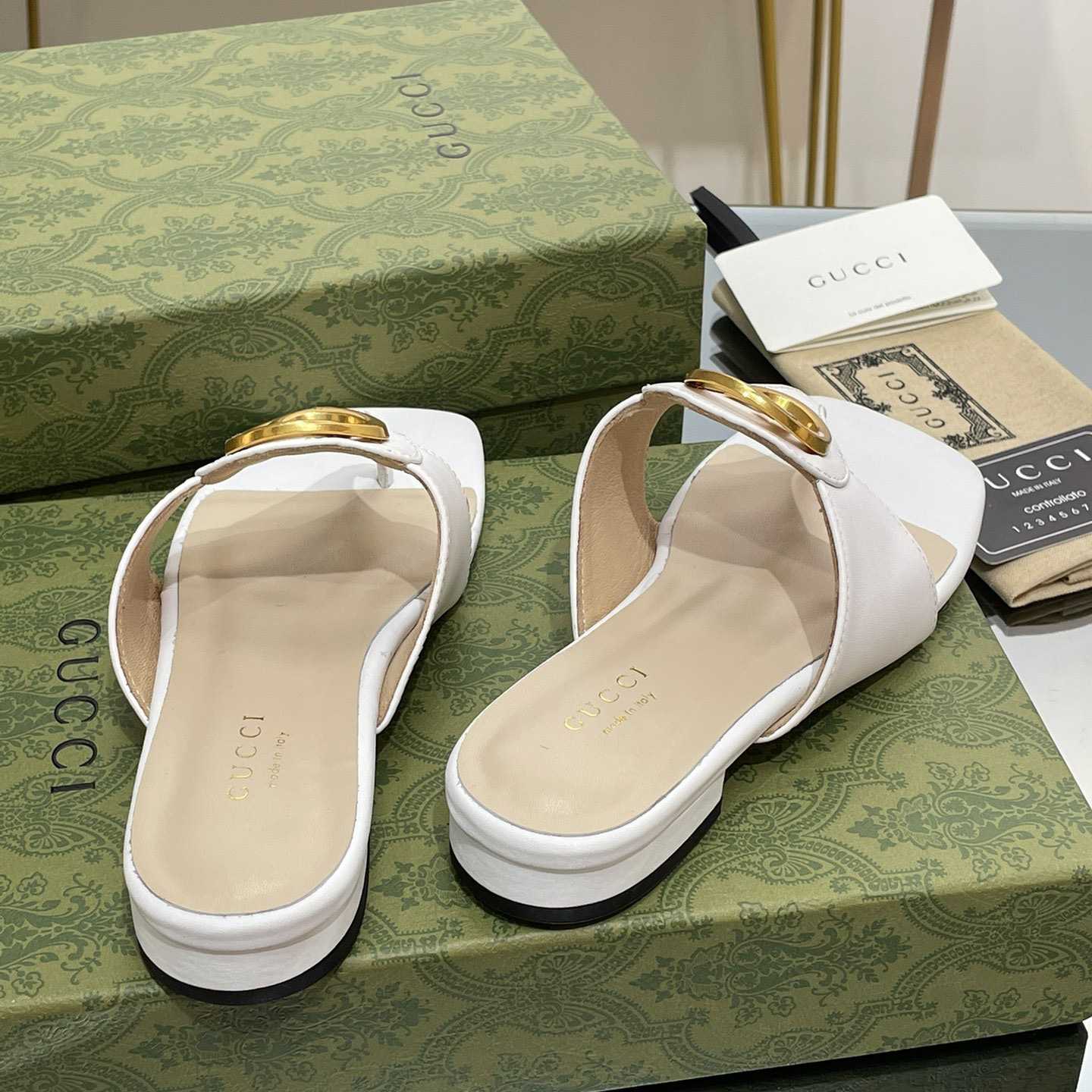 Gucci Women's Gucci Blondie Thong Sandal - FashionPlug