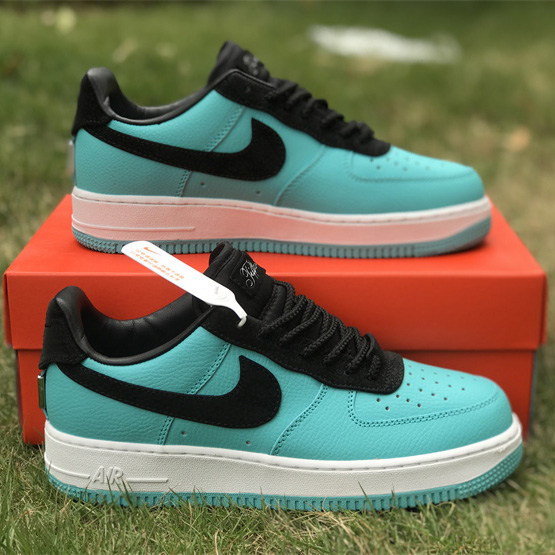 Nike x Tiffany & Co. Air Force 1 1837  Sneaker          DZ1382-002 - FashionPlug