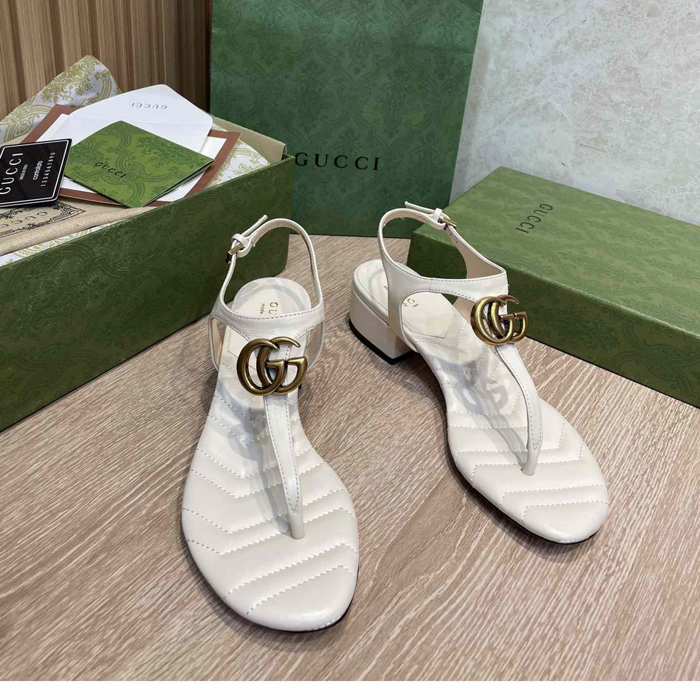 Gucci Women's Double G Sandal - FashionPlug