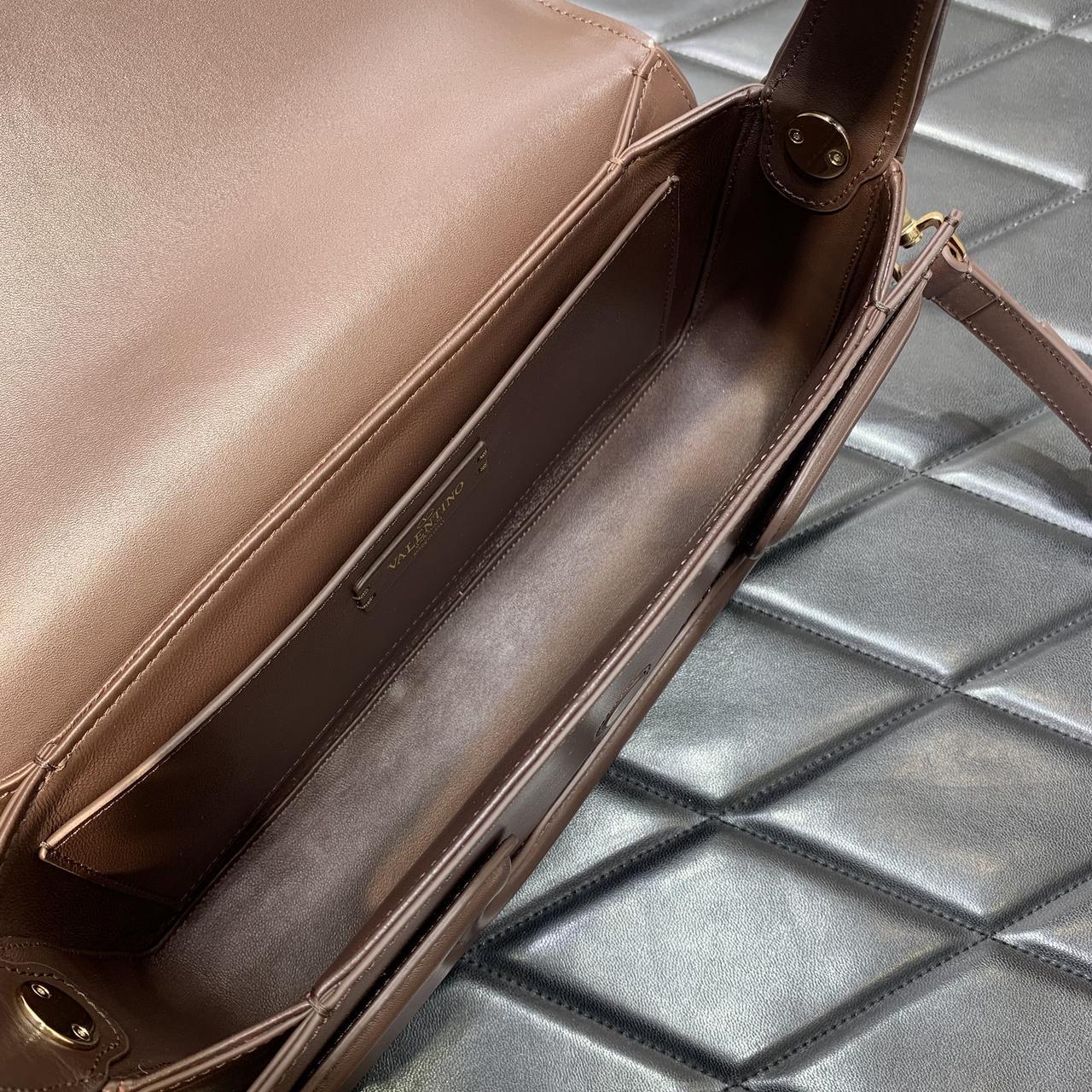 Valenti Le Grand Deuxième Toile Iconographe Shoulder Bag - FashionPlug