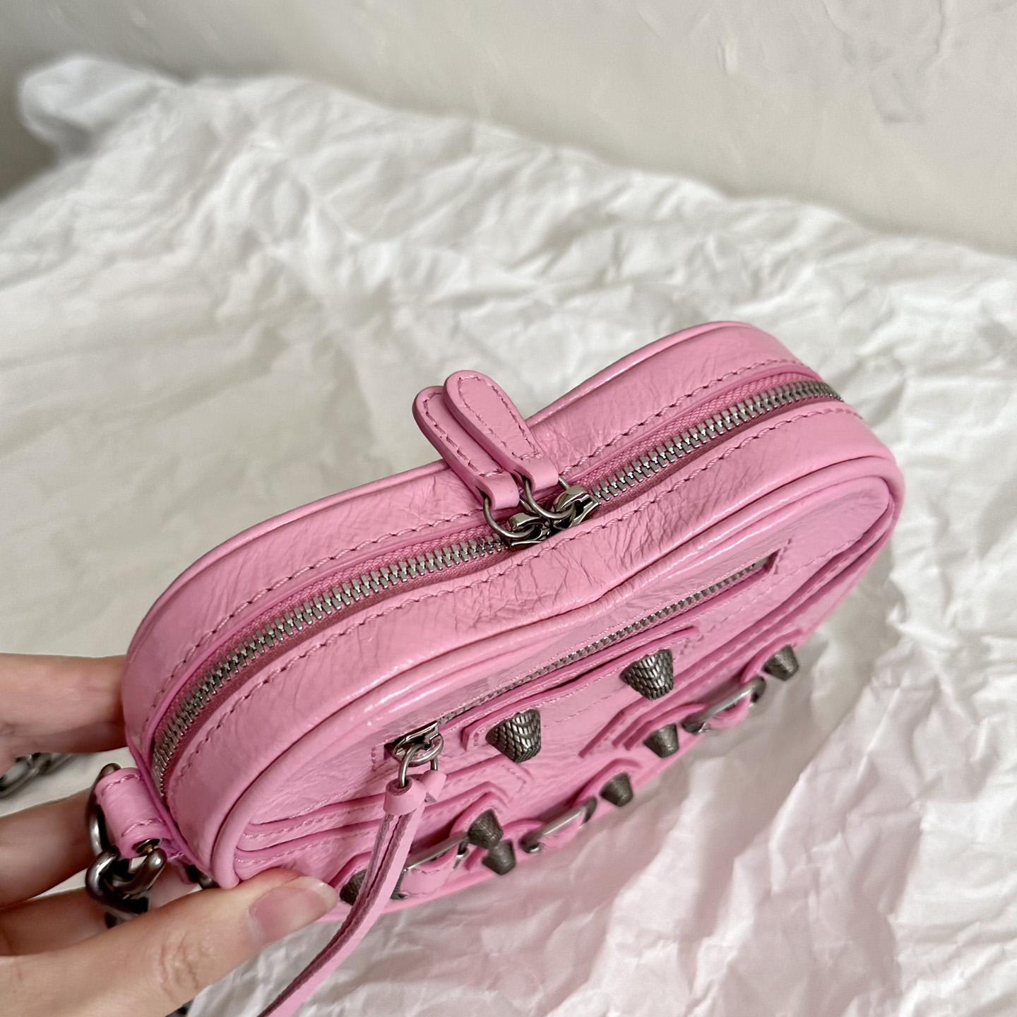 Balenciaga Le Cagole Heart Mini Bag In Pink  (16-12.7-4.5cm) - FashionPlug