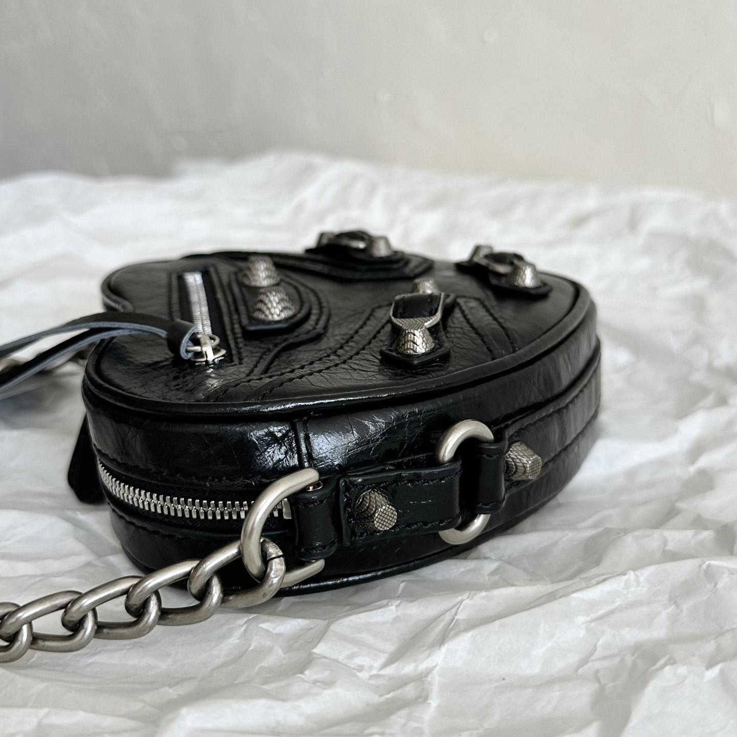 Balenciaga Le Cagole Heart Mini Bag In Black(16-12.7-4.5cm) - FashionPlug