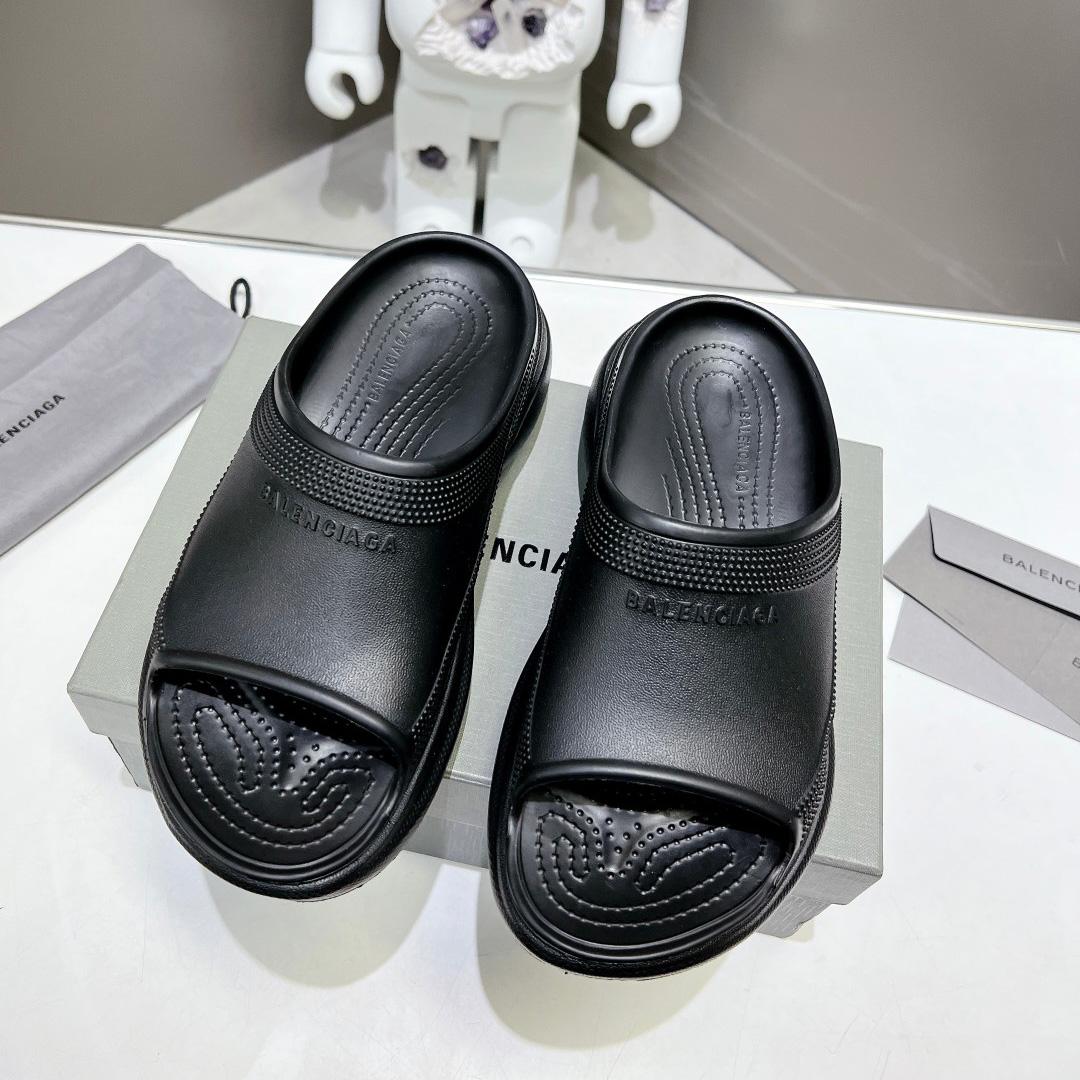 Balenciaga Women's Pool Crocs™ Slide Sandal In Black  - FashionPlug