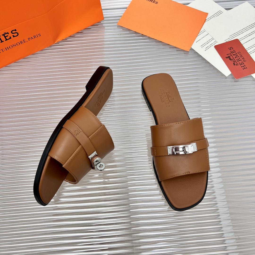 Hermes Giulia Sandal - FashionPlug