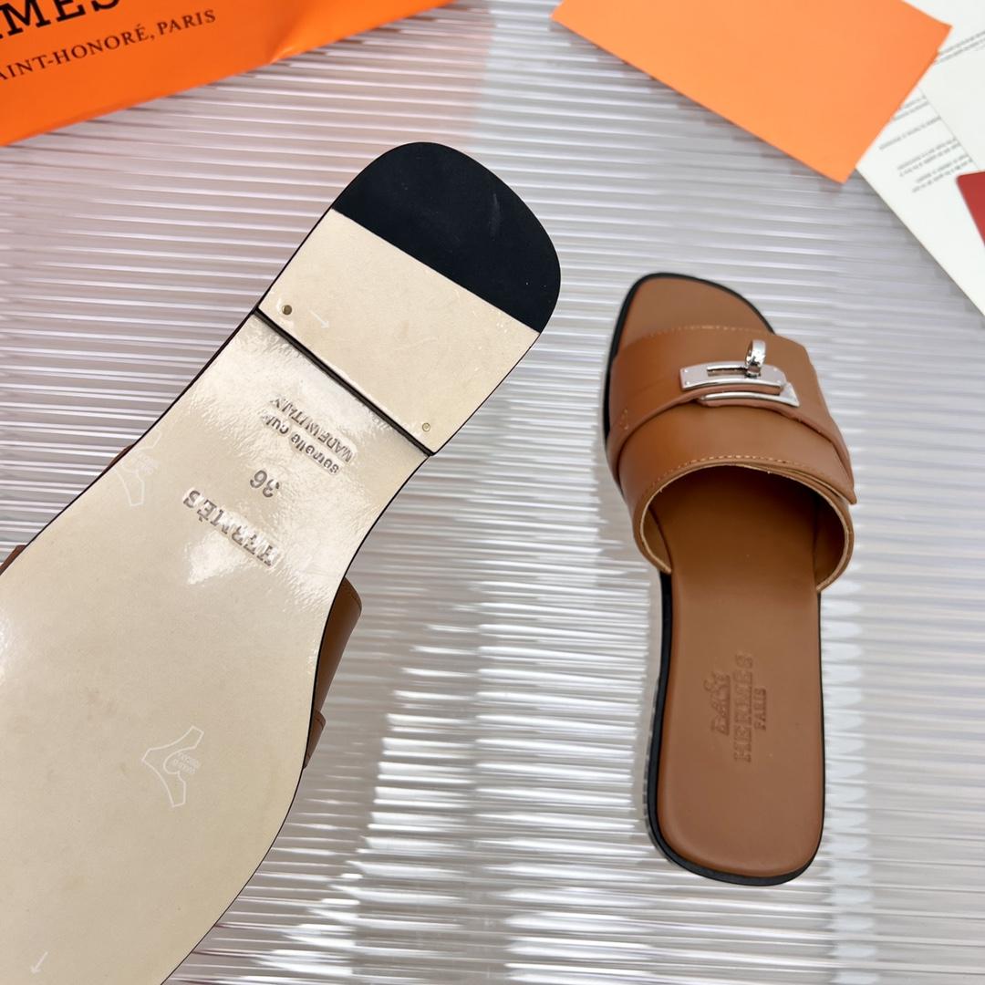 Hermes Giulia Sandal - FashionPlug