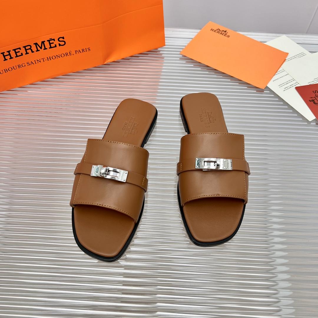 Hermes Giulia Sandal - FashionPlug