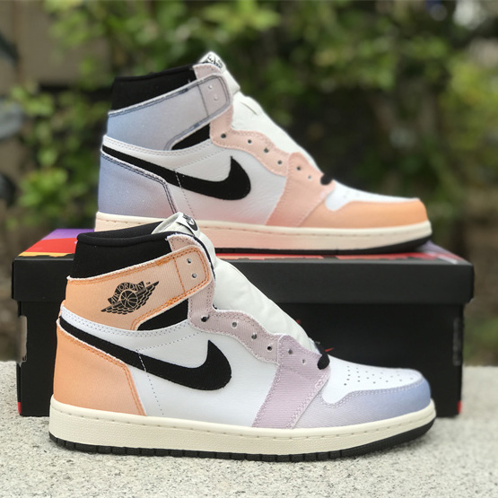 Air Jordan 1 High OG “Skyline” Sneaker              DX0054-805 - FashionPlug
