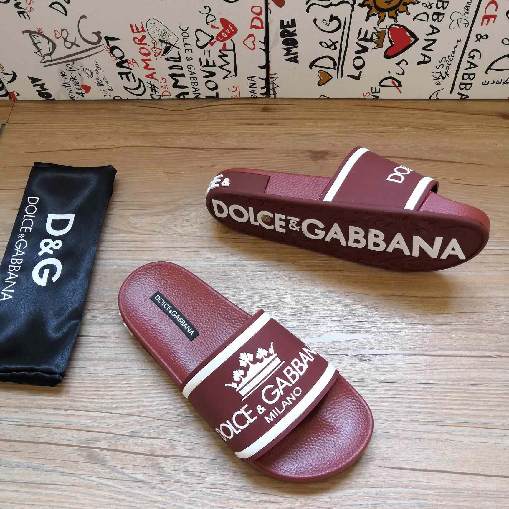 Dolce & Gabbana Logo Slides - FashionPlug