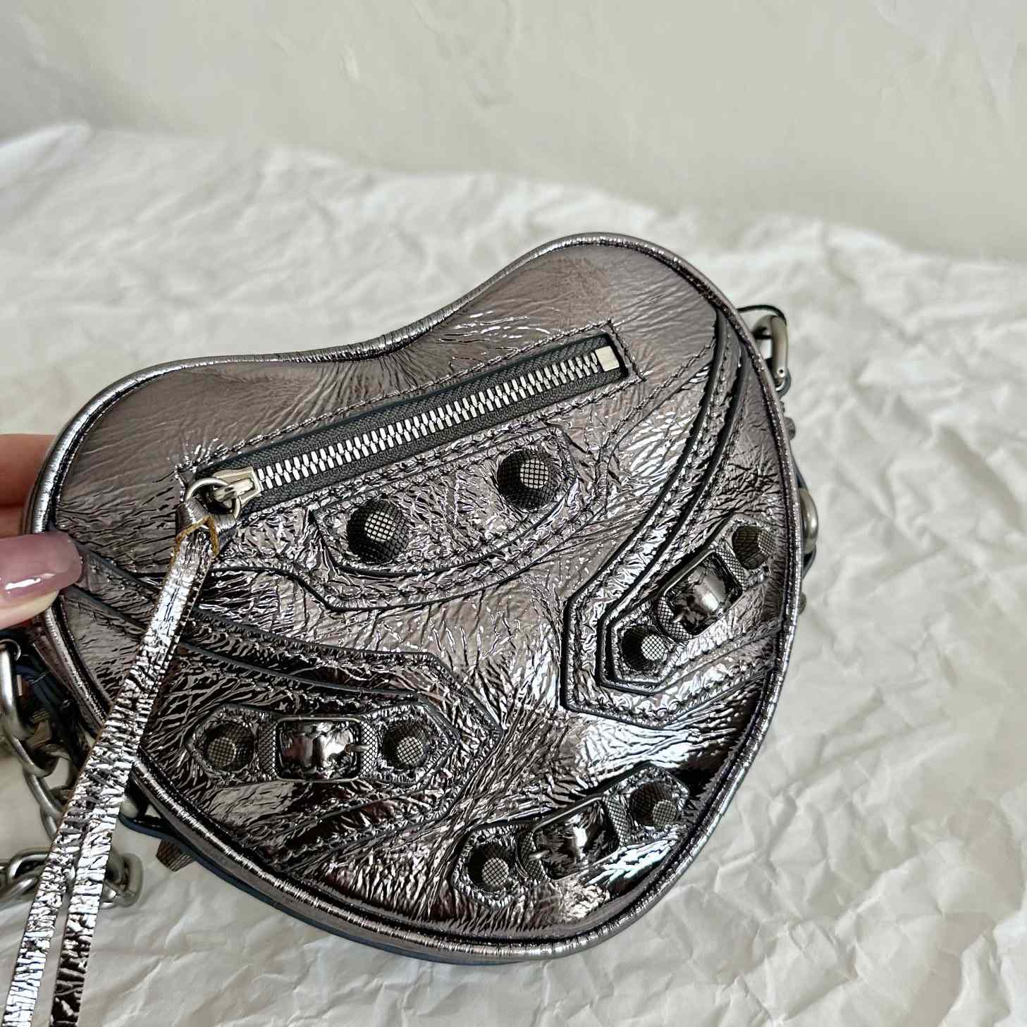 Balenciaga Le Cagole Heart Mini Bag Metallized In Silver (16-12.7-4.5cm) - FashionPlug