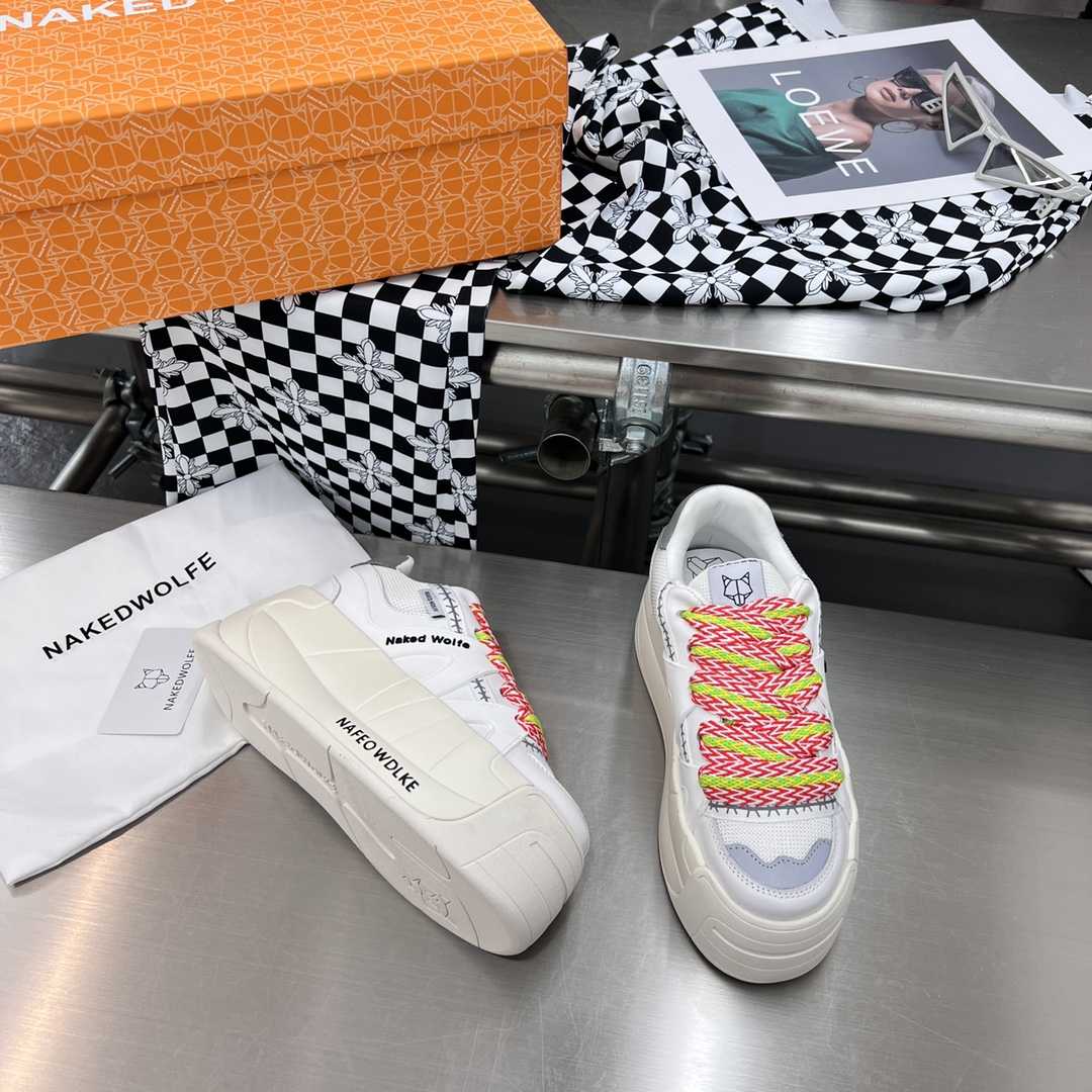 Naked Wolfe Slider White - FashionPlug