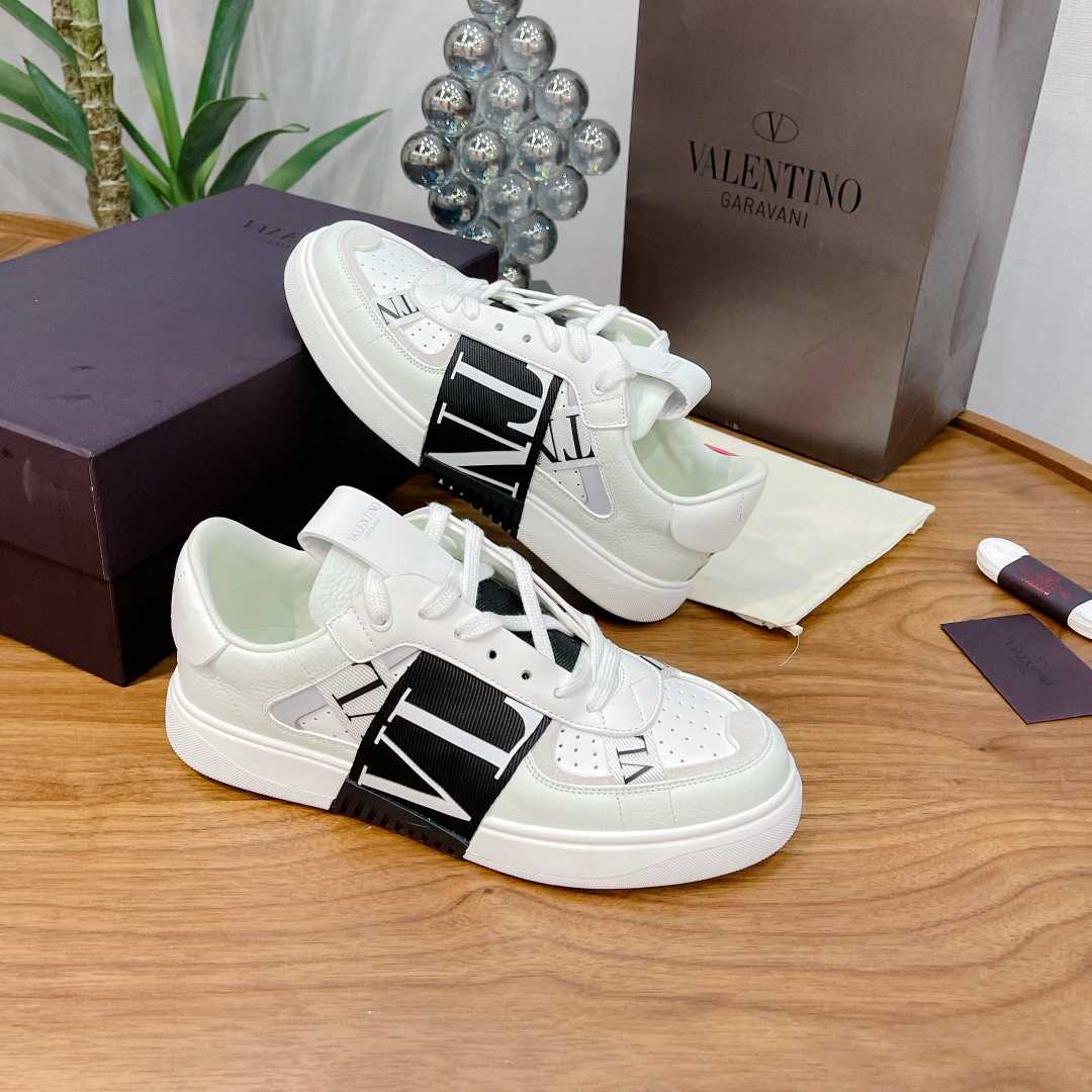 Valenti Low-top Calfskin VL7N Sneaker With Bands - FashionPlug