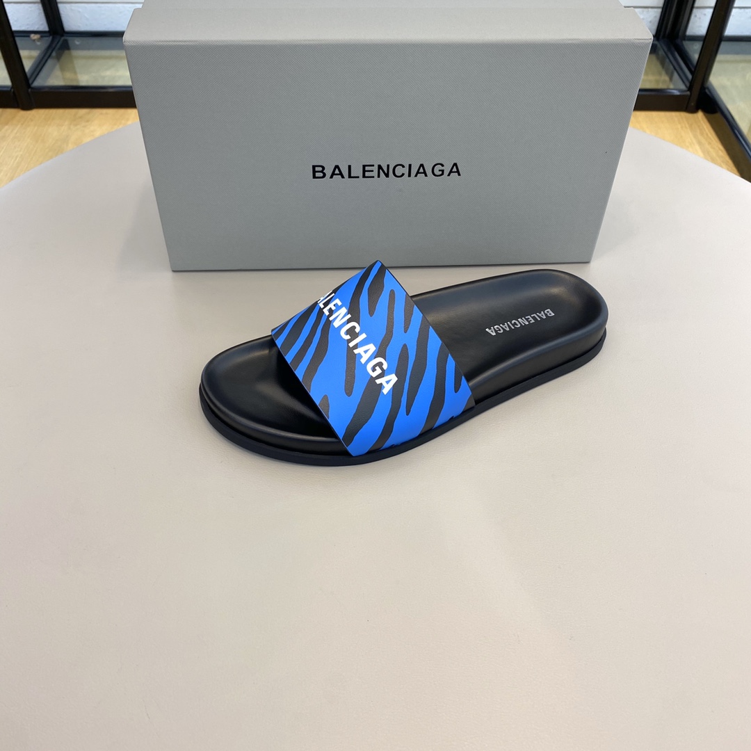 Balenciaga Pool Slide Sandal  - FashionPlug