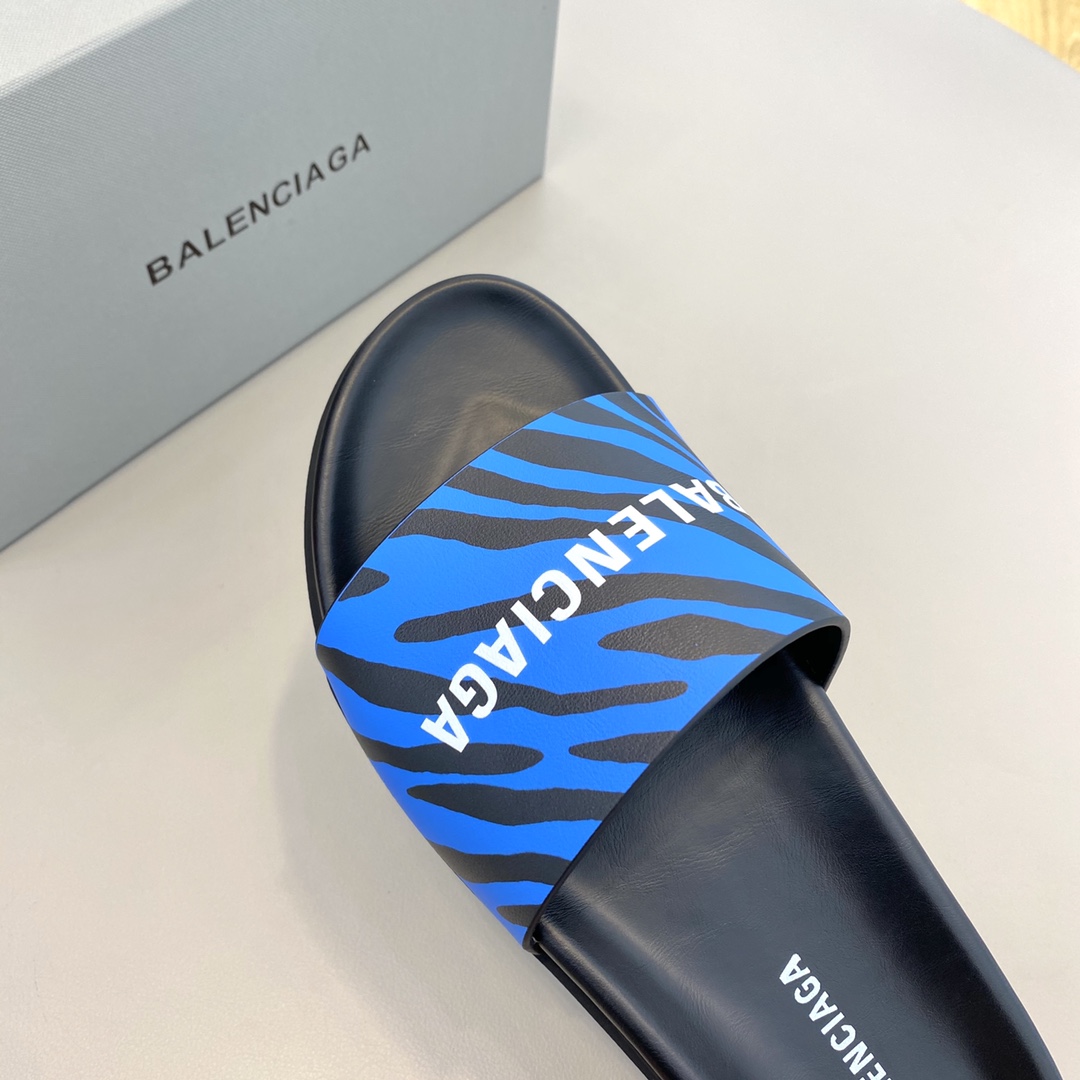 Balenciaga Pool Slide Sandal  - FashionPlug