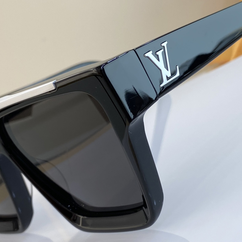 Louis Vuitton 1.1 Evidence Sunglasses    Z1682W - FashionPlug