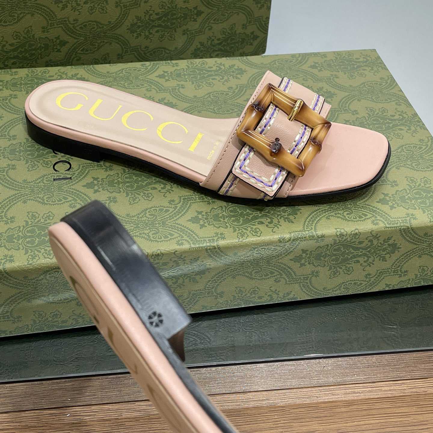 Gucci Women's Slide Sandal With Bamboo Buckle - FashionPlug