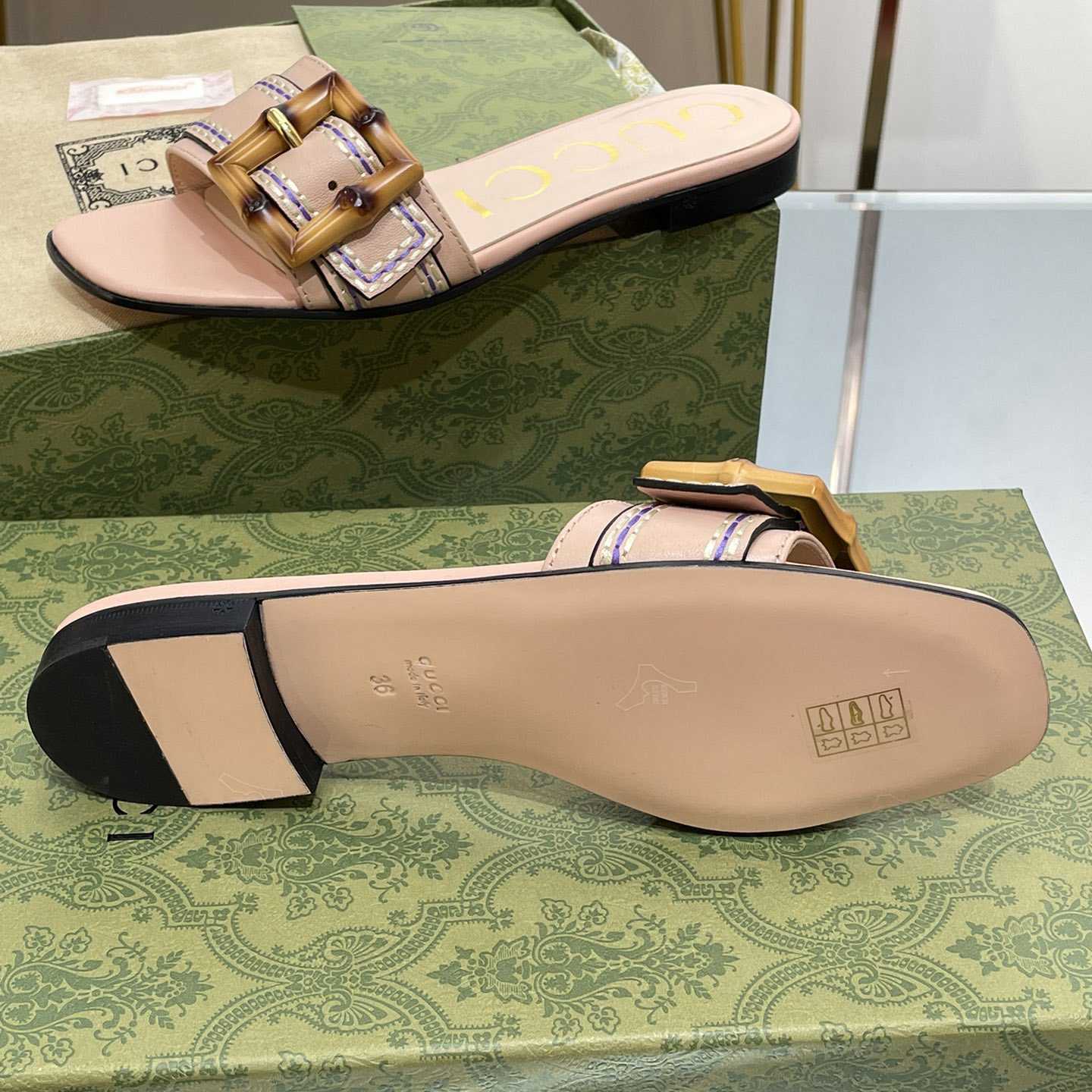 Gucci Women's Slide Sandal With Bamboo Buckle - FashionPlug