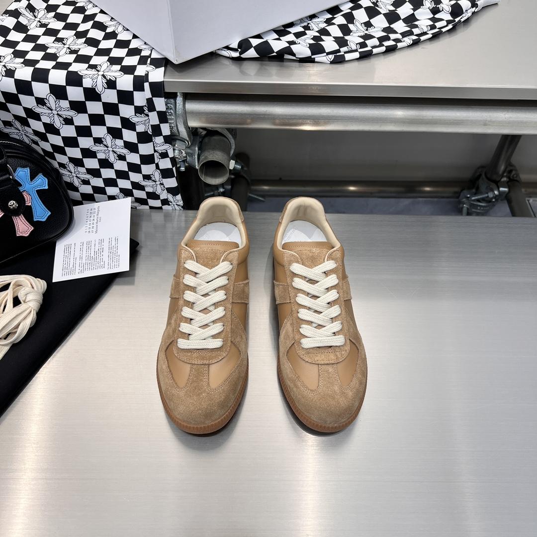 Maison Margiela Replica Sneakers - FashionPlug