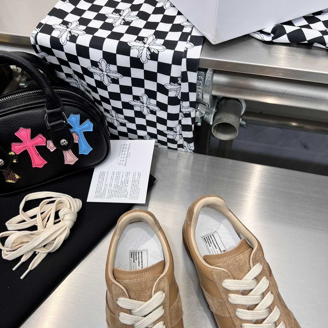 Maison Margiela Replica Sneakers - FashionPlug