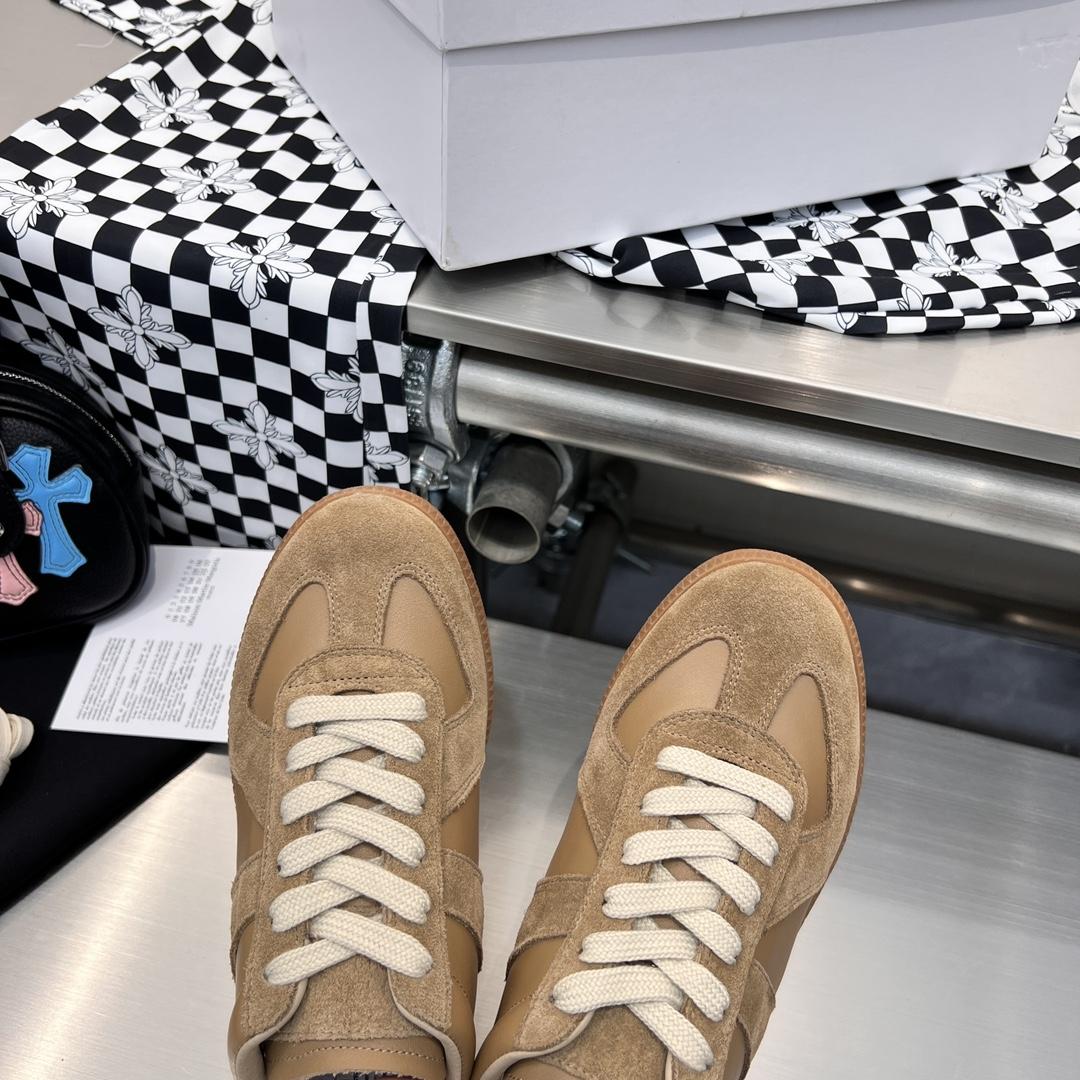 Maison Margiela Replica Sneakers - FashionPlug