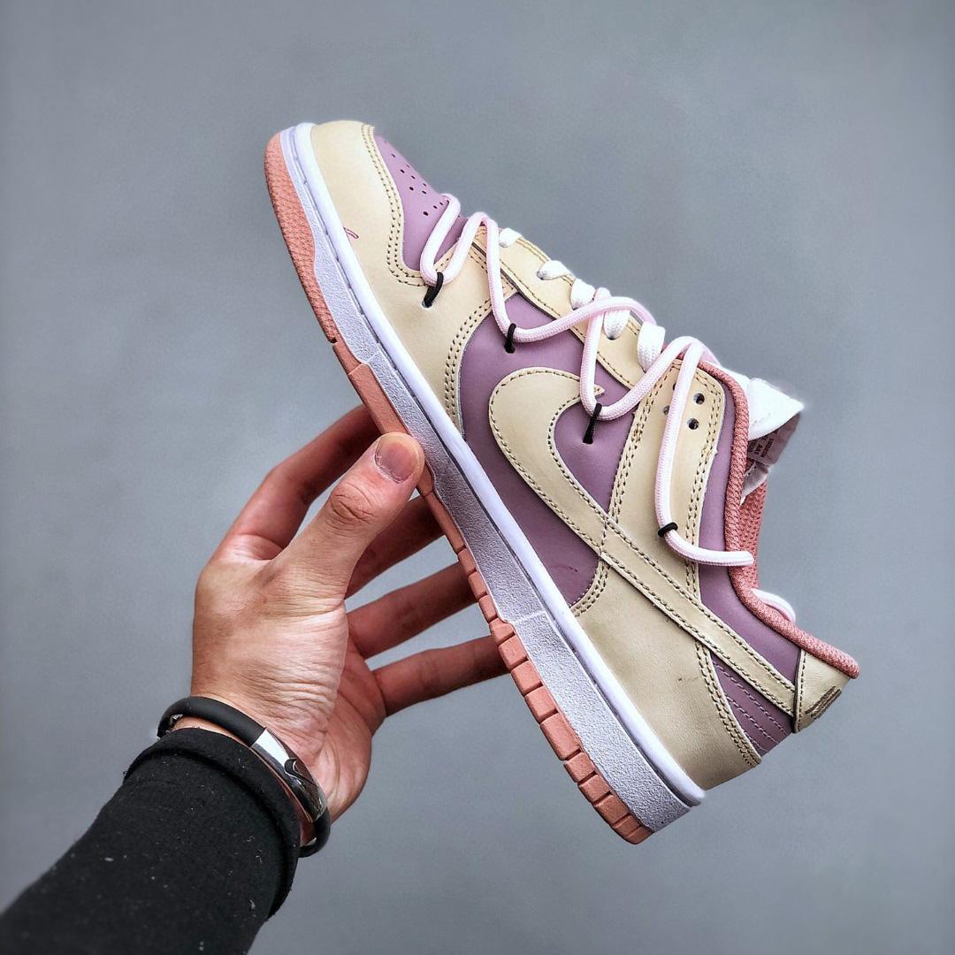 Nike Nike SB Dunk Low Sneaker    DD1503-112 - FashionPlug