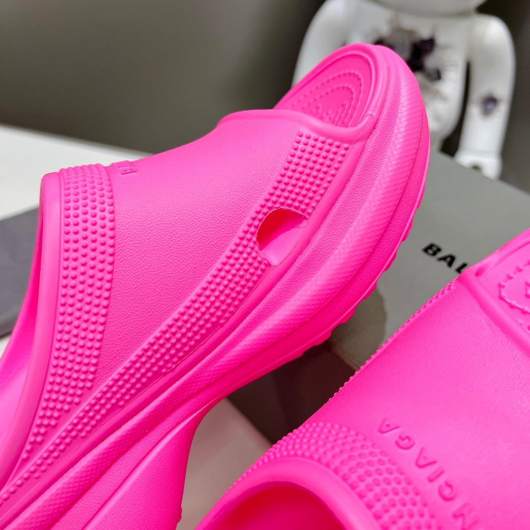 Balenciaga Women's Pool Crocs™ Slide Sandal In Pink - FashionPlug