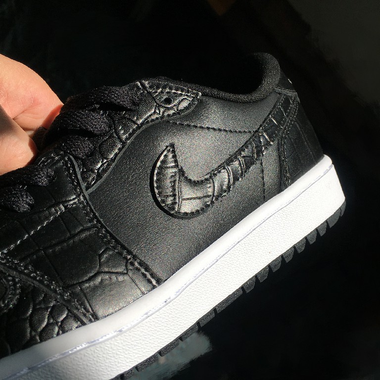 Air Jordan 1 Retro Low Golf Sneakers      DD9315-003 - FashionPlug