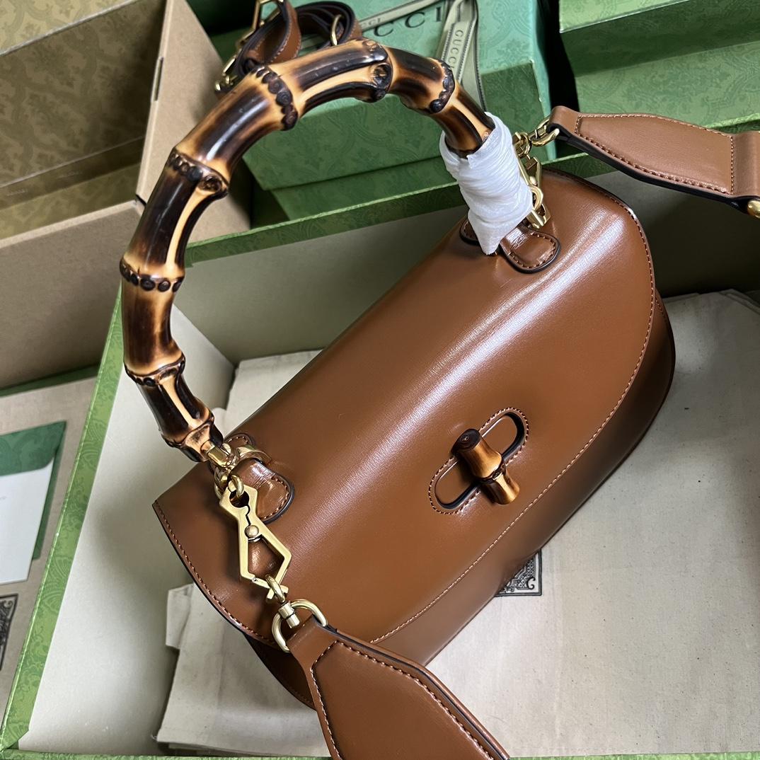 Gucci Bamboo 1947 Medium Top Handle Bag(26-17-9cm) - FashionPlug