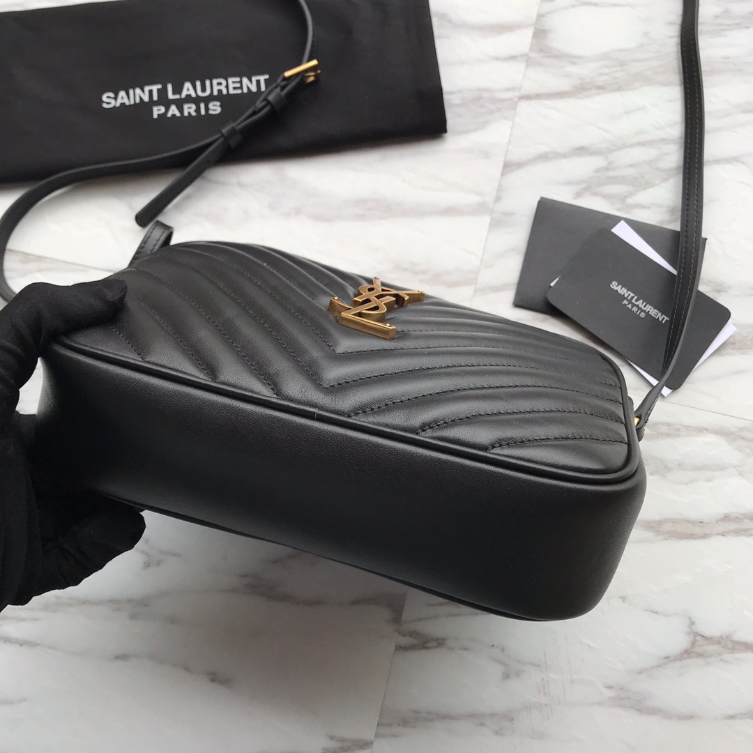 Saint Laurent Lou Matelassé Leather Camera Bag(23x16x6cm) - FashionPlug