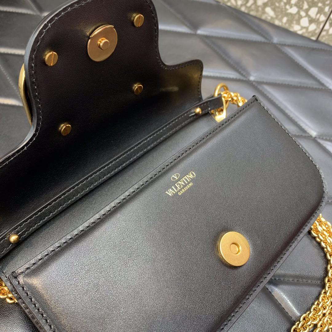 Valenti Locò Small Shoulder Bag In Calfskin - FashionPlug