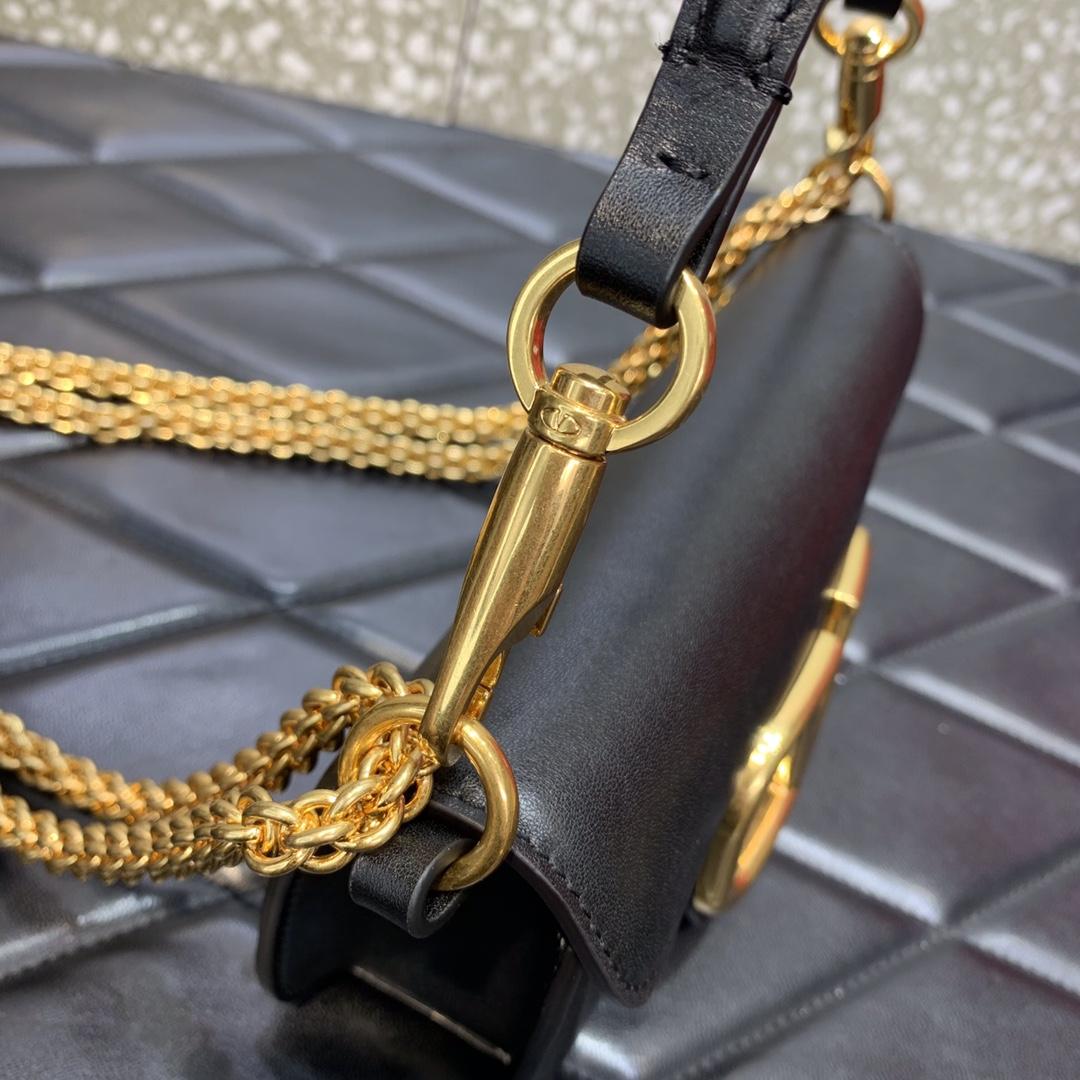 Valenti Locò Small Shoulder Bag In Calfskin - FashionPlug