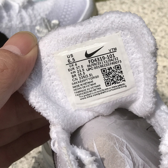 Nike Air Max Scorpion Sneaker          FD4319-101 - FashionPlug