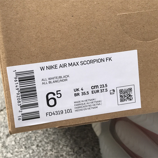 Nike Air Max Scorpion Sneaker          FD4319-101 - FashionPlug