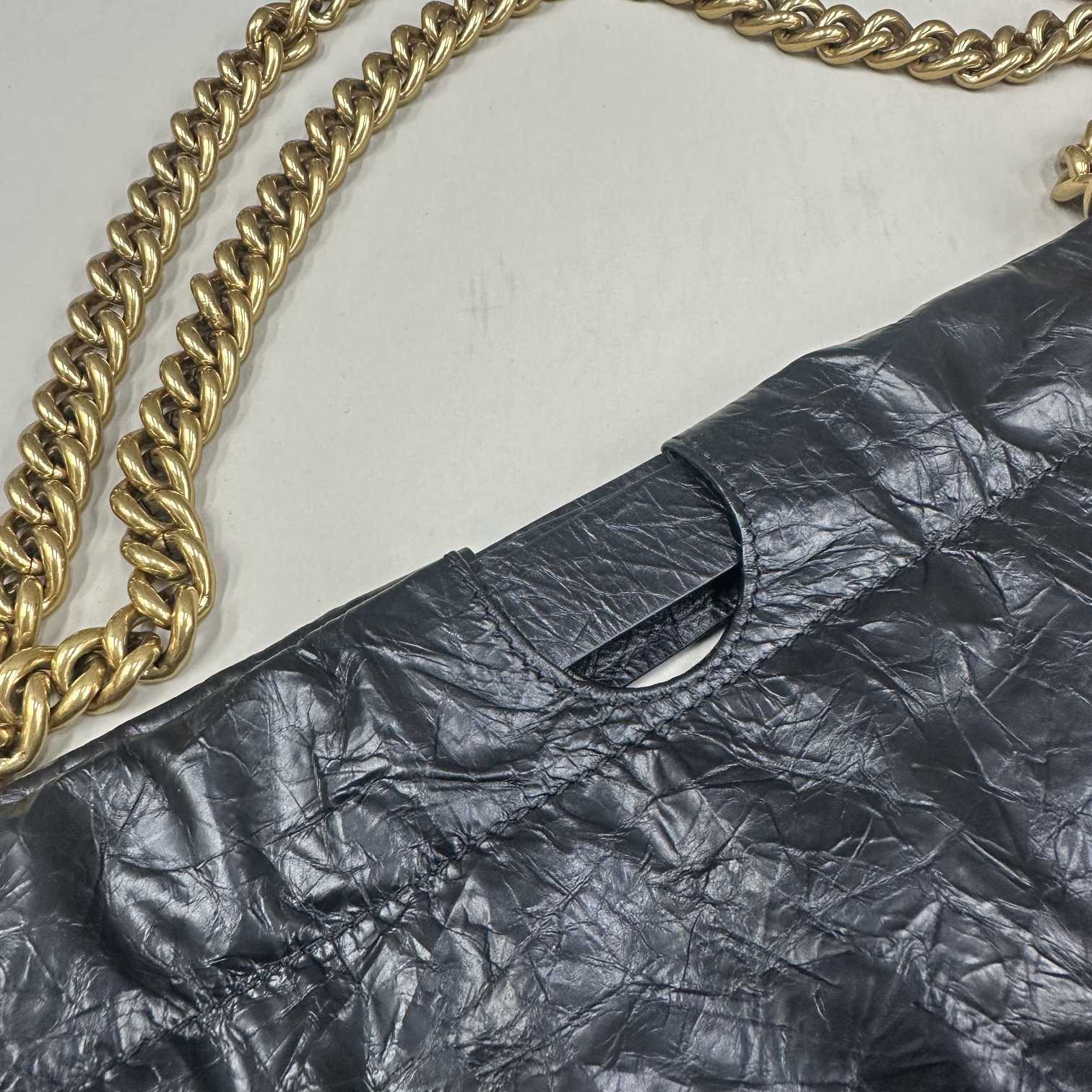Balenciaga Women's Crush Medium Tote Bag In Black(39-46-14cm) - FashionPlug