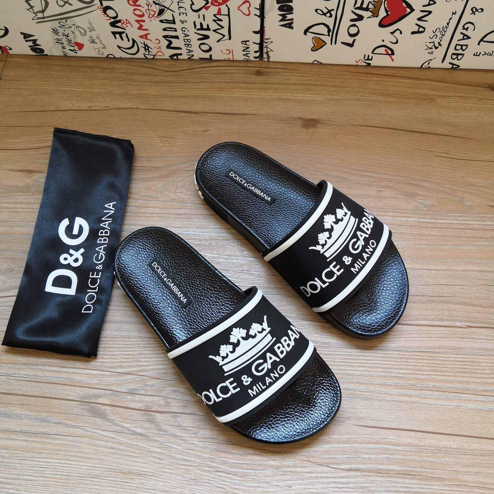 Dolce & Gabbana Logo Slides - FashionPlug