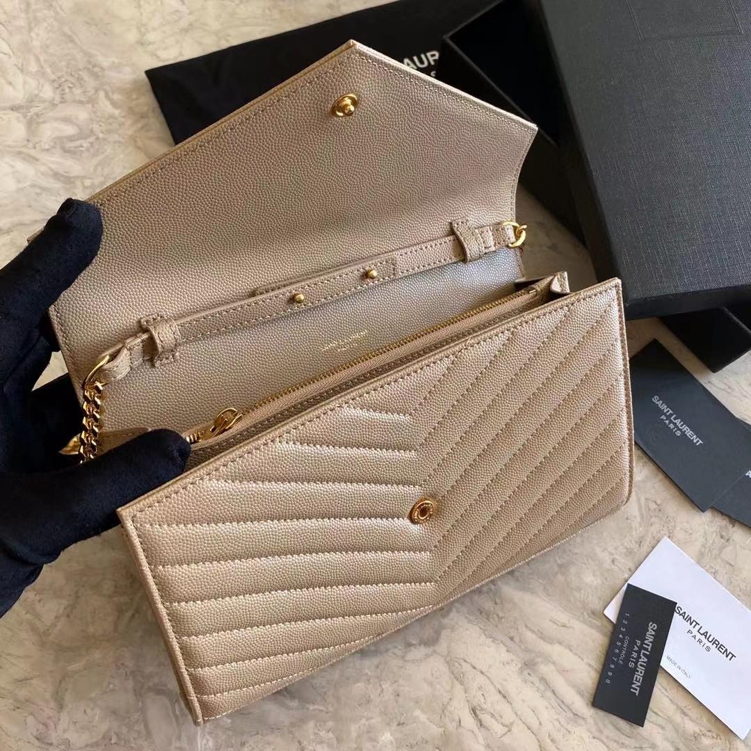 Saint Laurent Leather Shoulder Bag(22-14-4cm) - FashionPlug