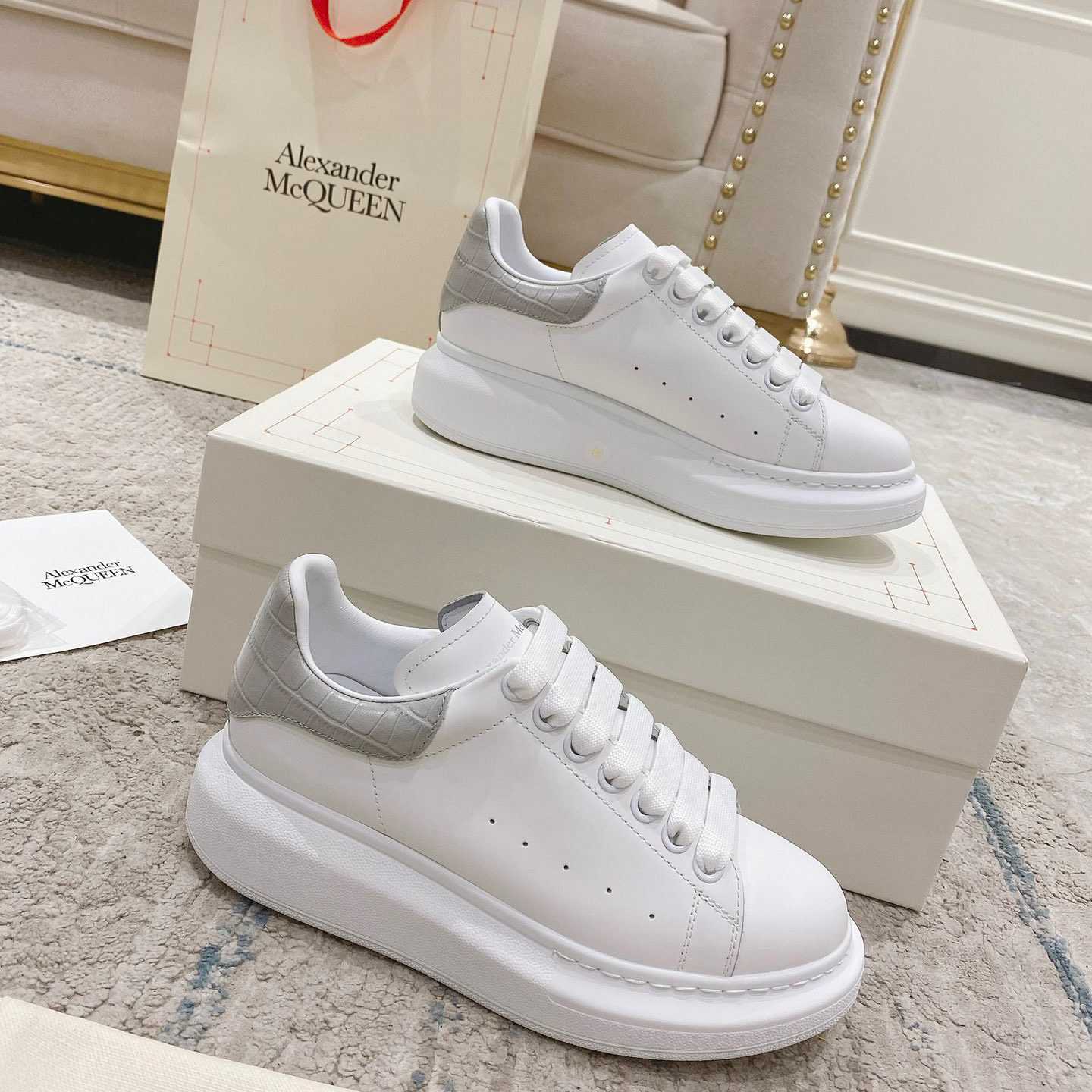Alexander Mqueen Oversized Sneaker In White/Grey - FashionPlug