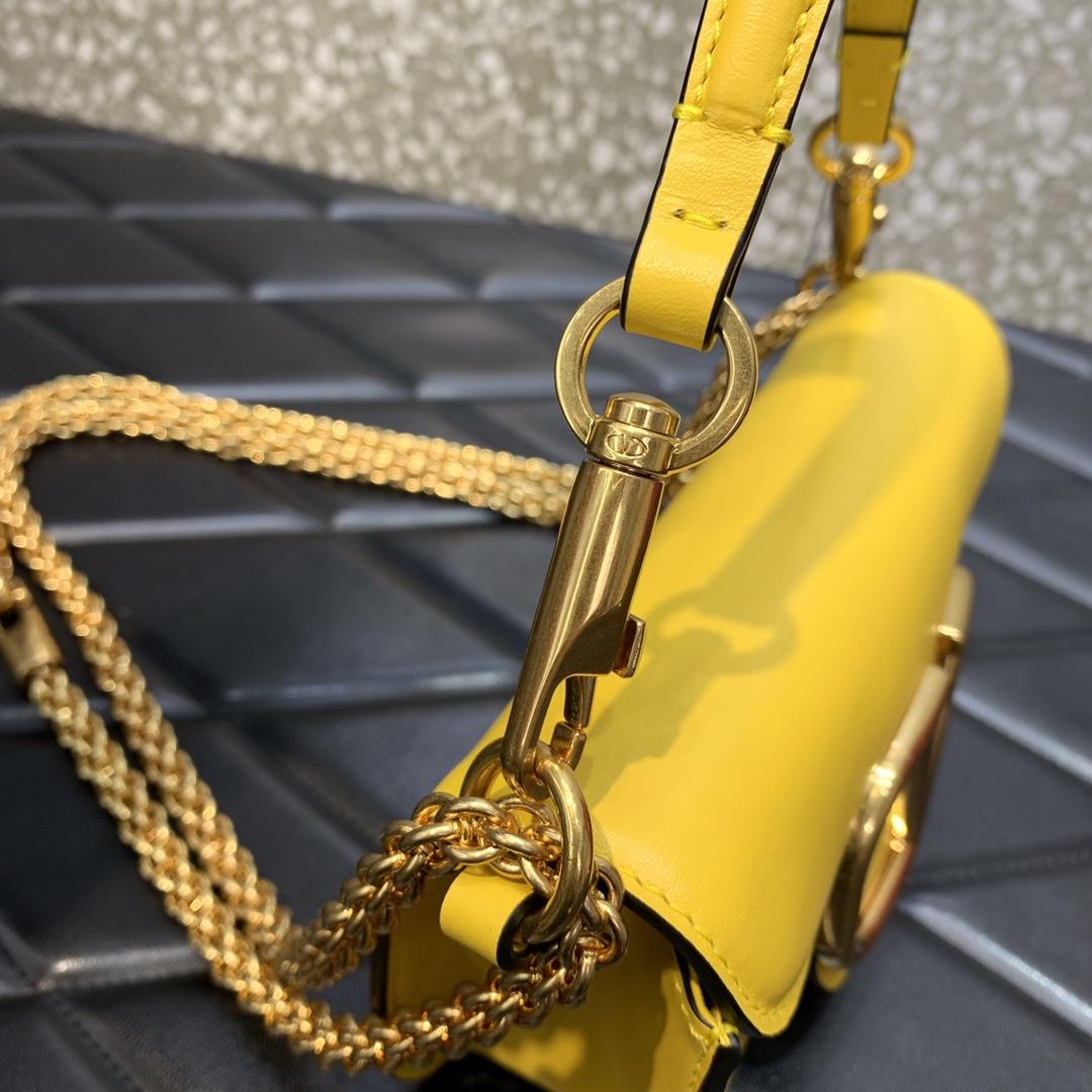 Valenti Locò Small Shoulder Bag In Calfskin - FashionPlug