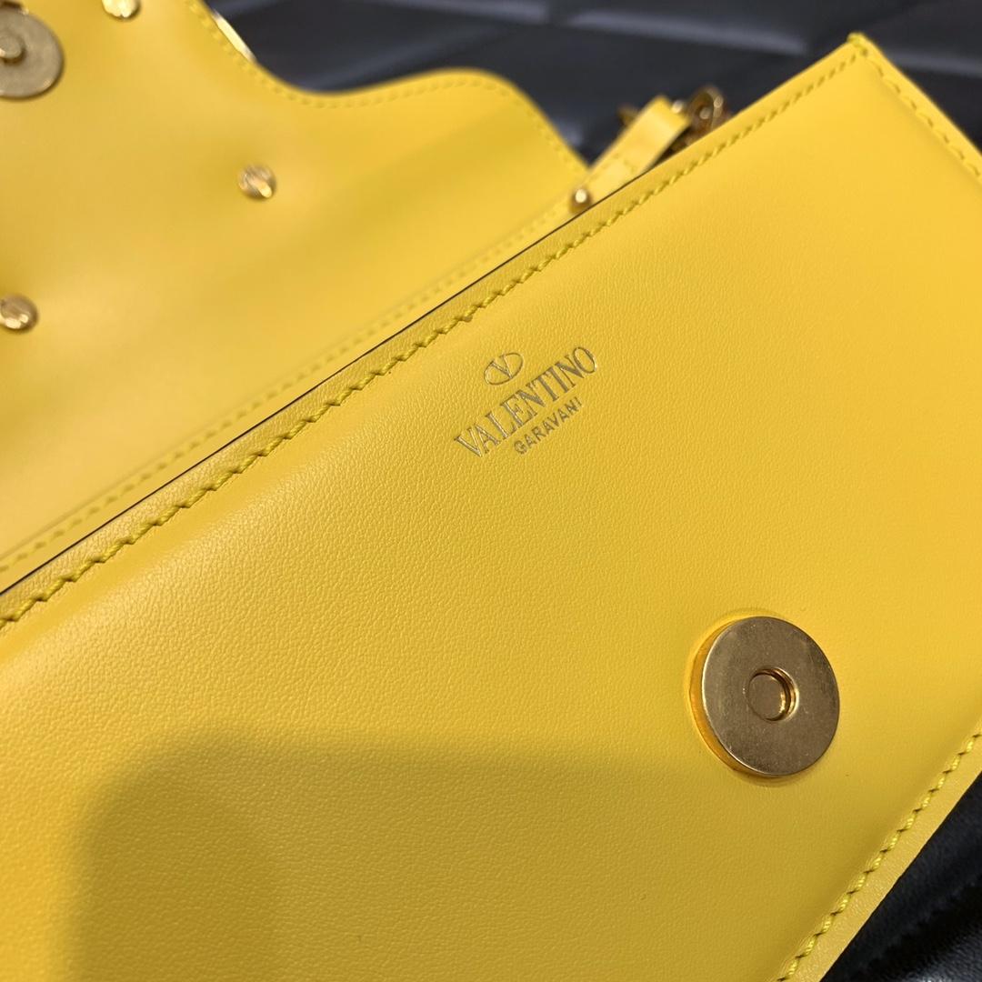 Valenti Locò Small Shoulder Bag In Calfskin - FashionPlug