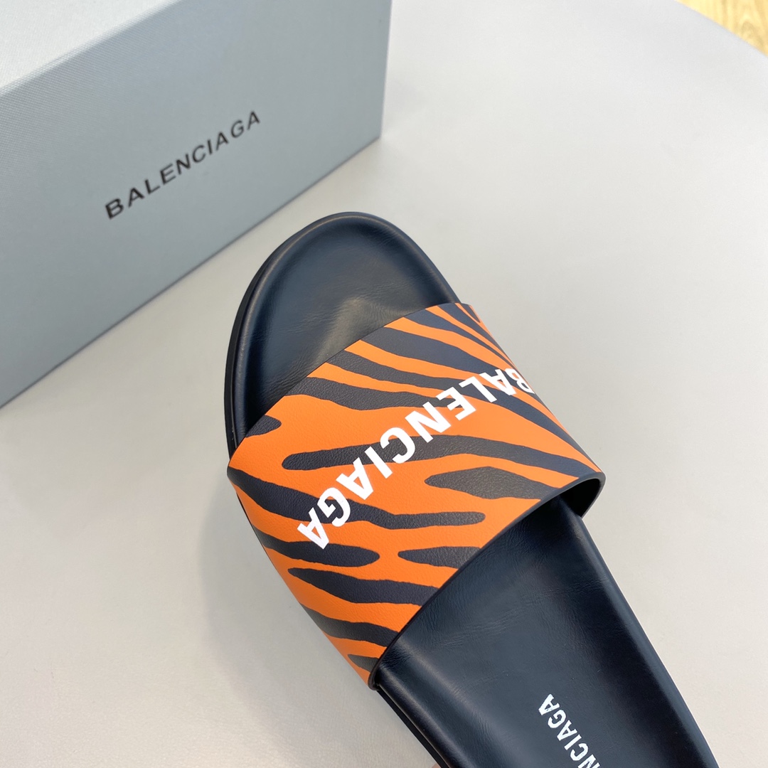 Balenciaga Pool Slide Sandal  - FashionPlug