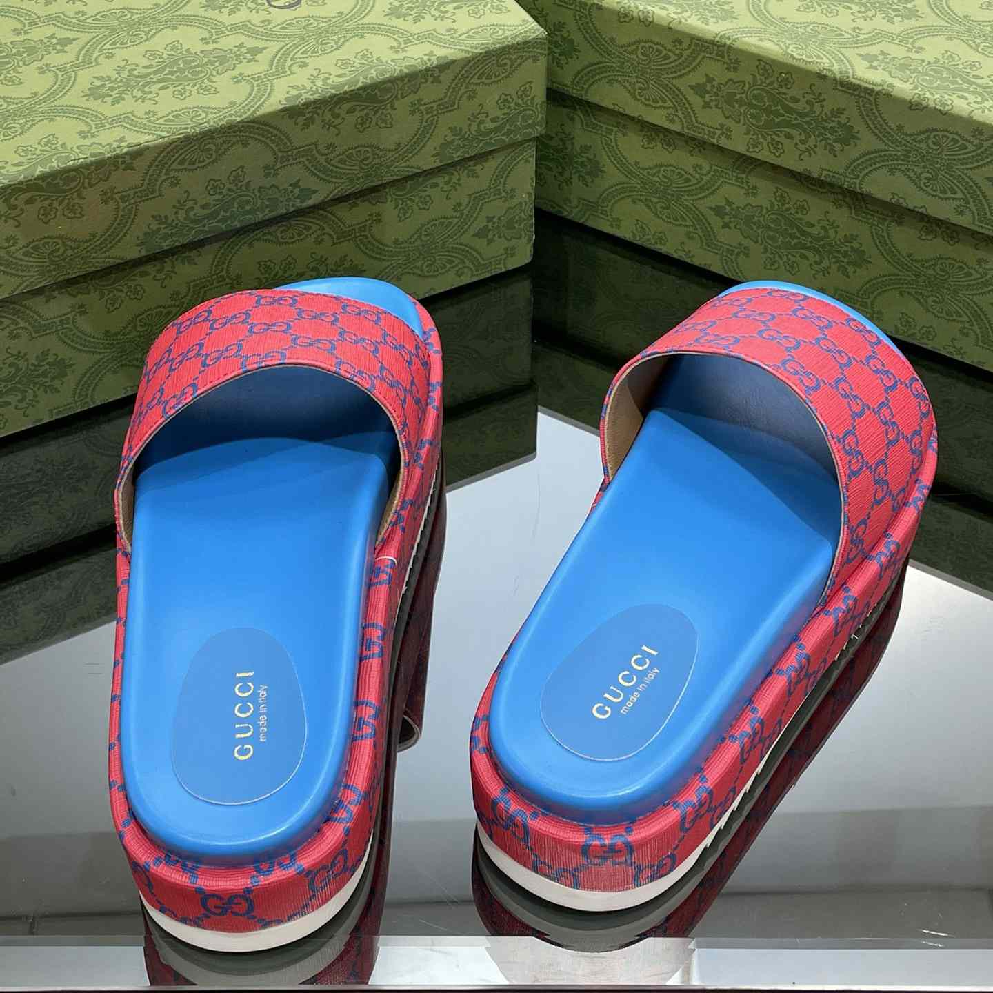 Gucci Women's Platform Slide Sandal - FashionPlug