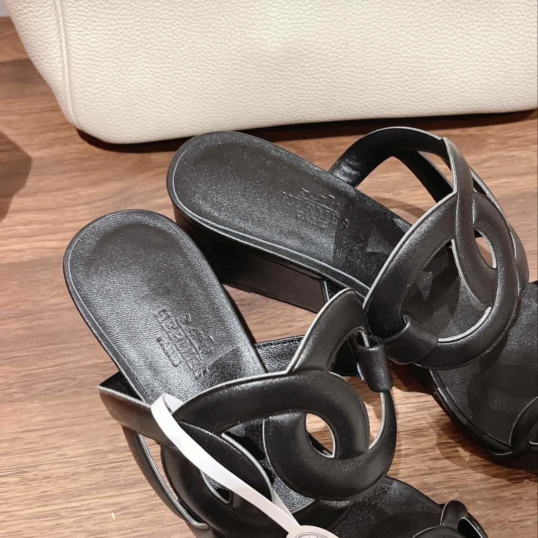 Hermes Figari 55 Sandal - FashionPlug
