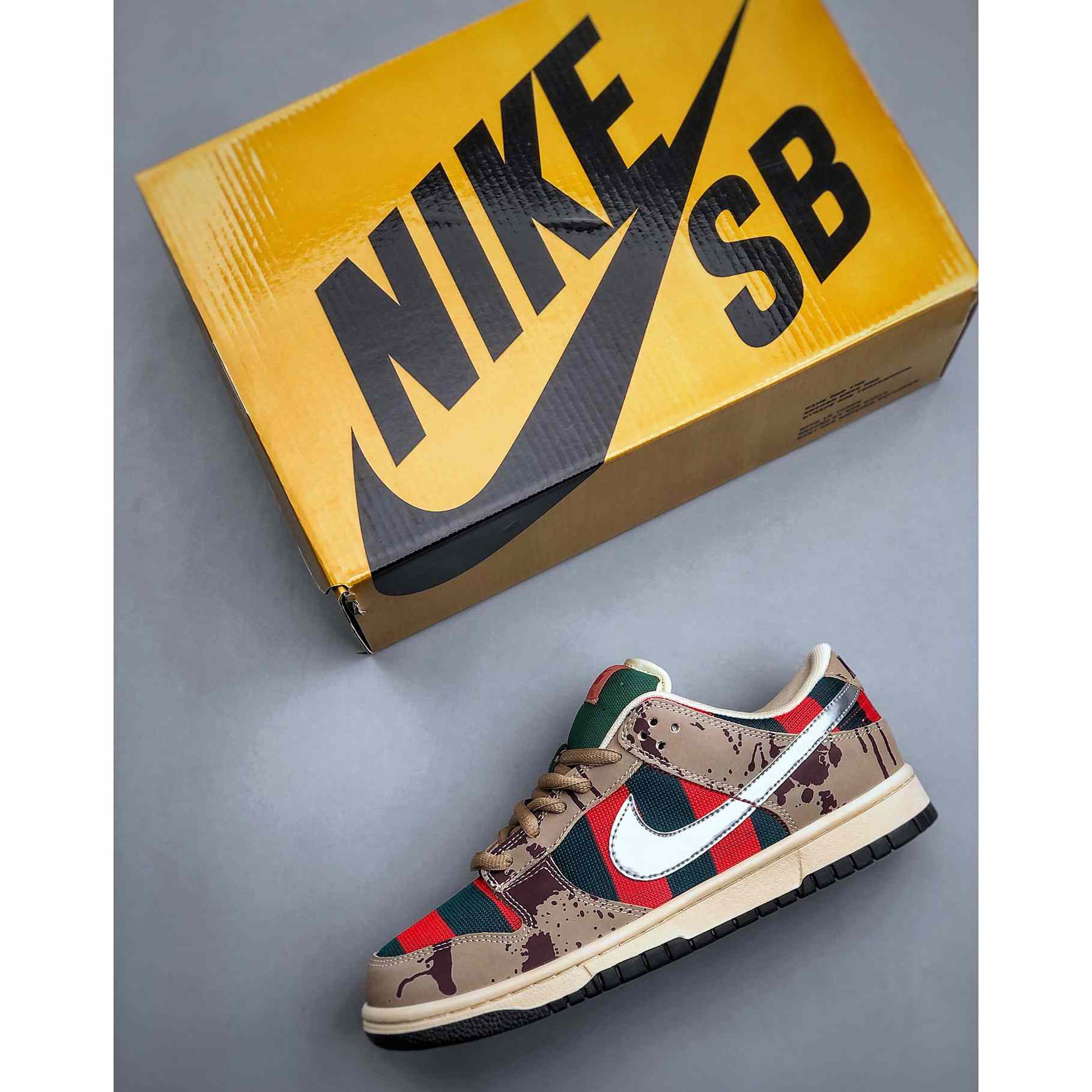 Nike Dunk SB Low Freddy Krueger Sneakers     313170-202 - FashionPlug
