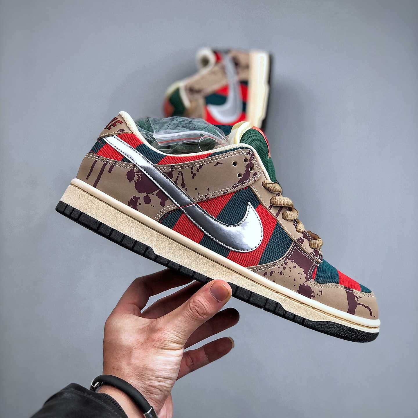 Nike Dunk SB Low Freddy Krueger Sneakers     313170-202 - FashionPlug