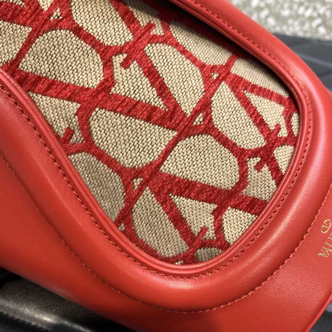 Valenti Le Cinquième Toile Iconographe Bucket Bag - FashionPlug