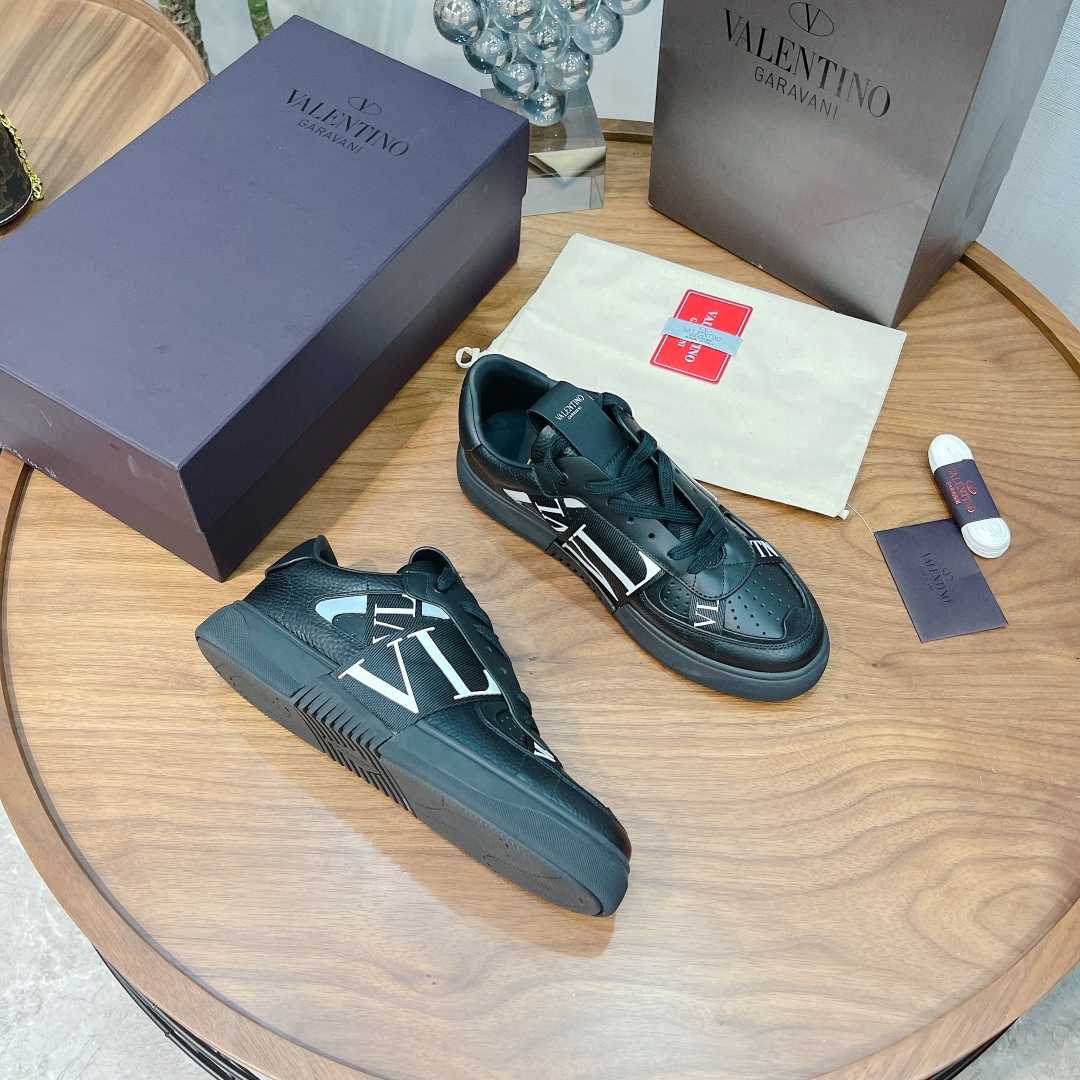 Valenti Low-top Calfskin VL7N Sneaker With Bands - FashionPlug